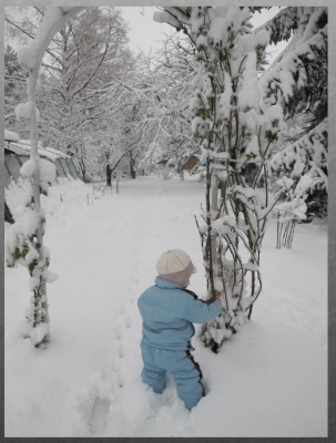 Kind im Schnee.jpg