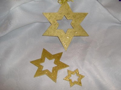 Drei Sterne Gold.jpg