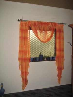 Gardine orange.jpg
