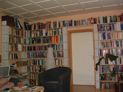 bücher2.jpg