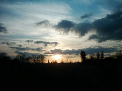 Sonnenuntergang 12.04. (4).JPG