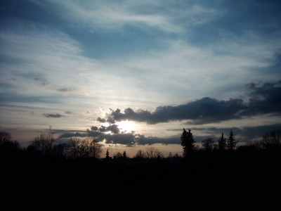 Sonnenuntergang 12.04. (1).JPG