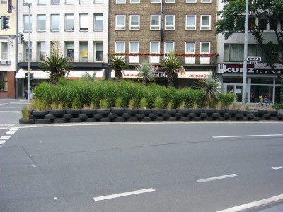 Verkehrsinsel 001.jpg