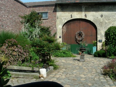 wunderschöner Innenhof w.jpg