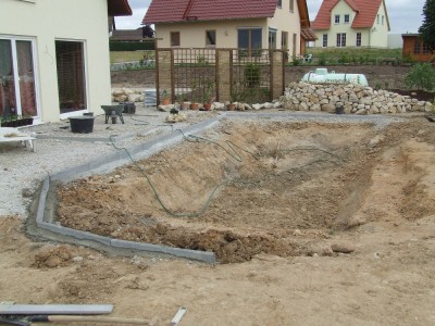 B 6-Terrasse-Teichbau-5.JPG