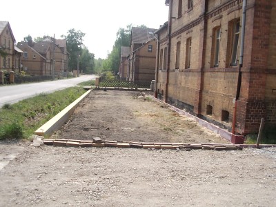 HausPflanzenVorgarten 025.jpg