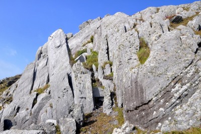 Rocks at Crom Head.jpg